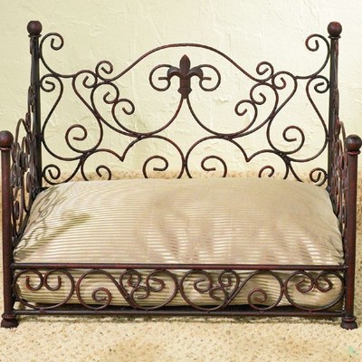 Dr  Livingstone Iron Fleur De Lis Pet Day Bed Antique Brown