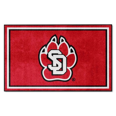 Fan Mats  LLC South Dakota Coyotes 4x6 Rug Red