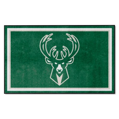 Fan Mats  LLC Milwaukee Bucks 4x6 Rug Green