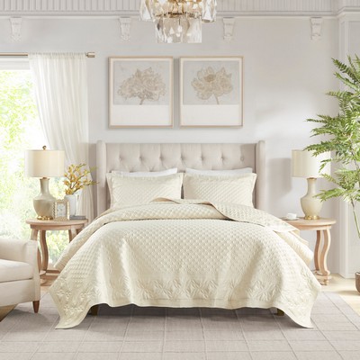 Olliix Versailles 3 Piece Champagne Quilt Set Champagne