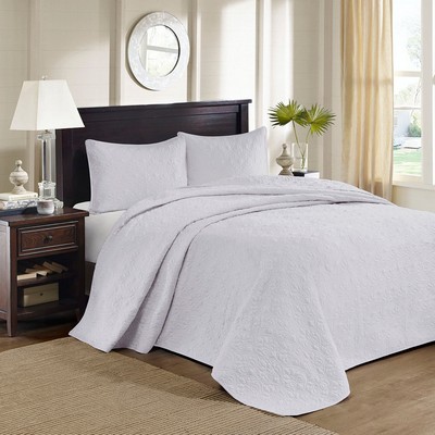 Olliix Quebec Reversible Bedspread Set White