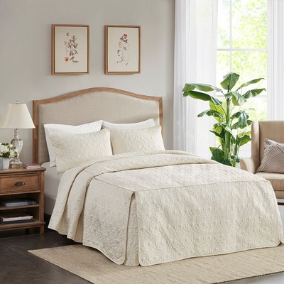 Olliix Quebec 3 Piece Split Corner Pleated Quilted Bedspread Cream