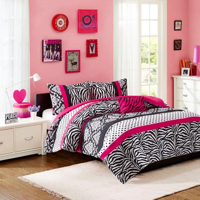 Olliix Reagan Comforter Set Pink