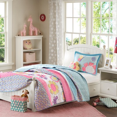 Olliix Crazy Daisy Reversible Quilt Set with Throw Pillow Multi