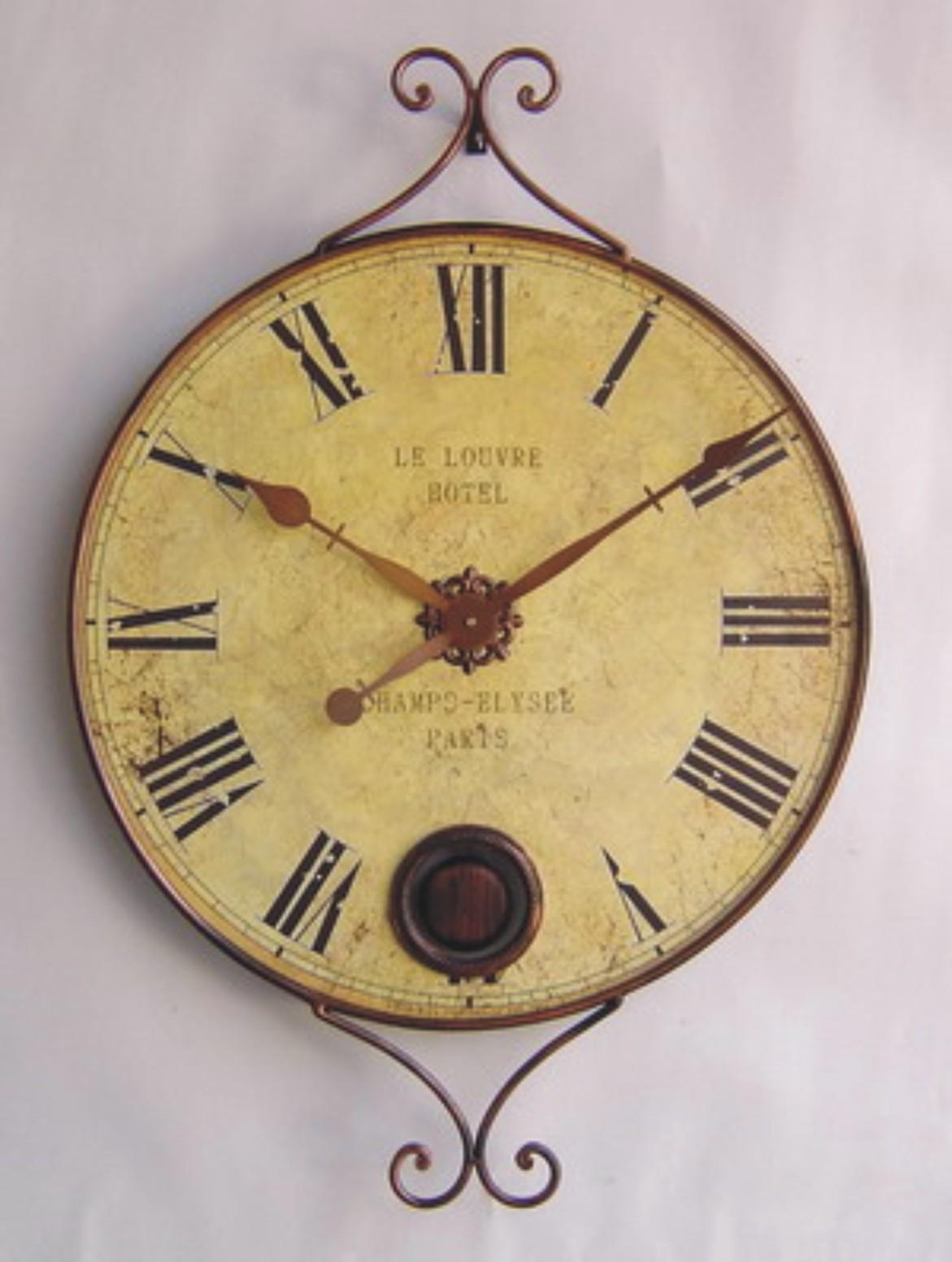 Oversized Metal Vintage Pedulum Clock Accessories