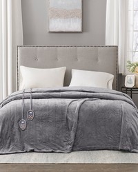 Heated Plush Blanket Grey Twin by   