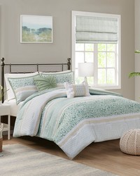 Caralie 5 Piece Seersucker Comforter Set with Throw Pillows Green Full Queen by   