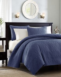 Quebec Reversible Quilt Set Navy King by   