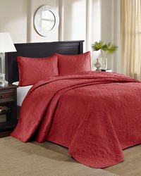 Quebec Reversible Bedspread Set Red Queen by   